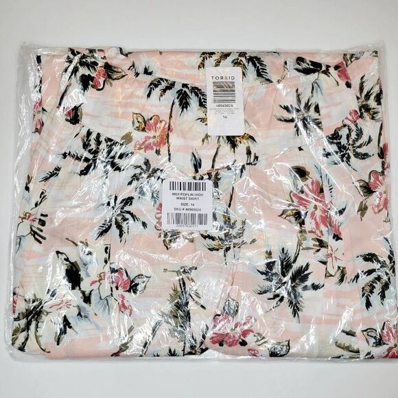 Torrid Plus Size 14 Midi Poplin High Waist Skirt, Tropic Palm Trees - Picture 5 of 6